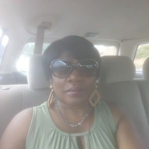 Meet your Posher, Janice